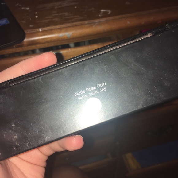 elf nude rose gold eyeshadow palette - Picture 3 of 3